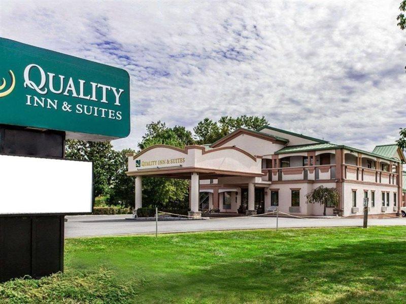 Quality Inn & Suites Quakertown-Allentown Exterior foto
